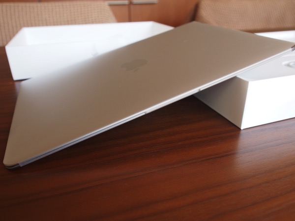 Macbook 0408