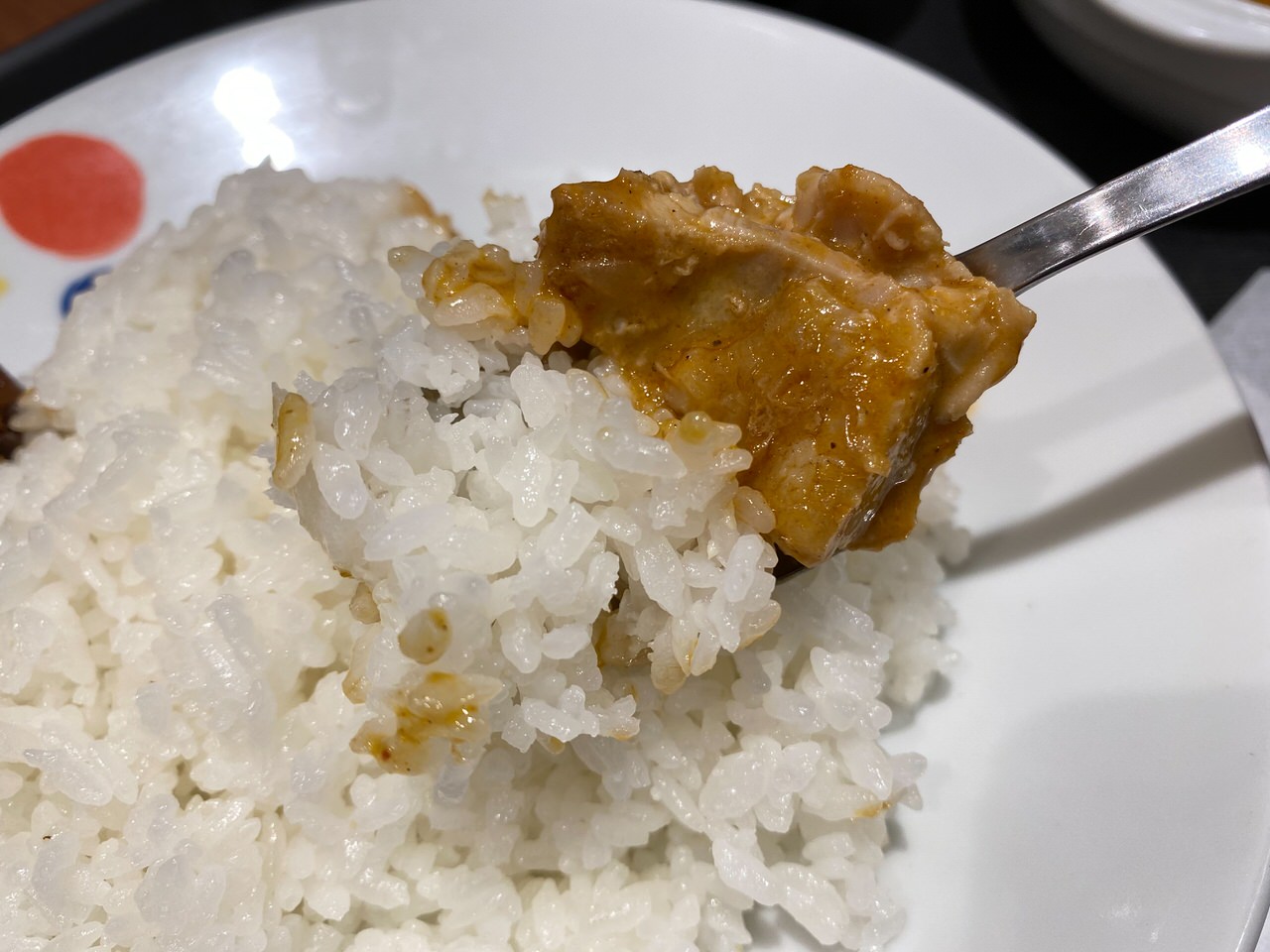 【松屋】世界一美味しい料理と言われるタイ料理「マッサマンカレー」 8