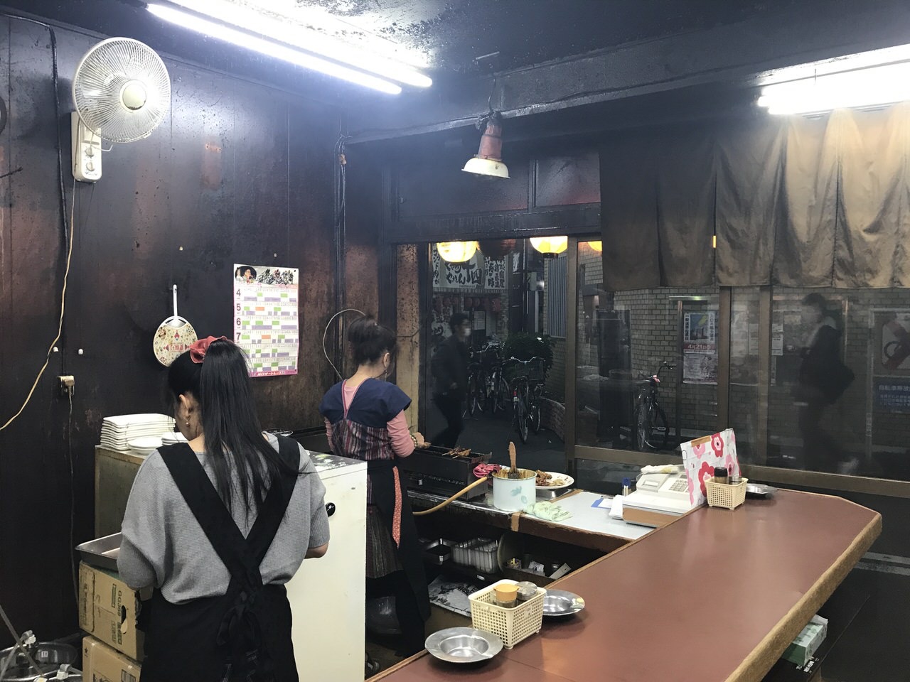 やきとり次郎 西口店 1