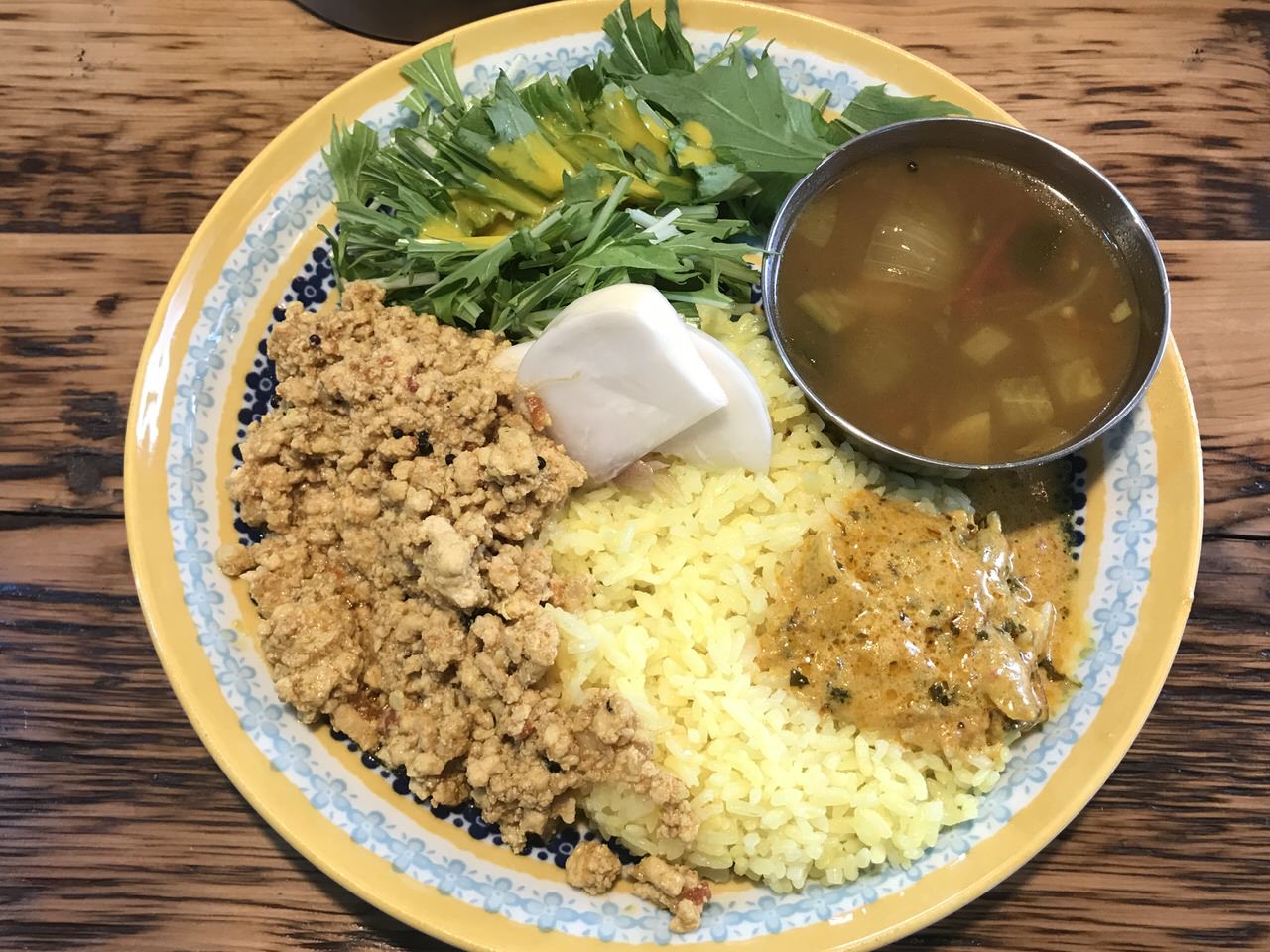 カレー「サンラサー」新宿 再訪 2