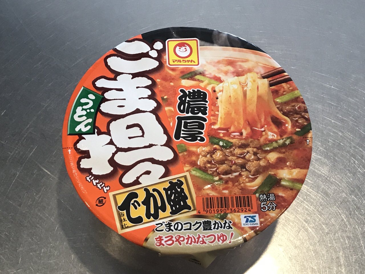 マルちゃん 濃厚ごま担々うどん でか盛