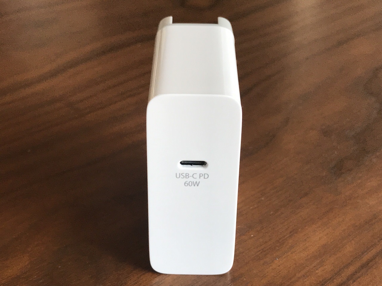 Power Delivery（PD）最大60W対応のACアダプタ「cheero USB-C PD Charger 60W」