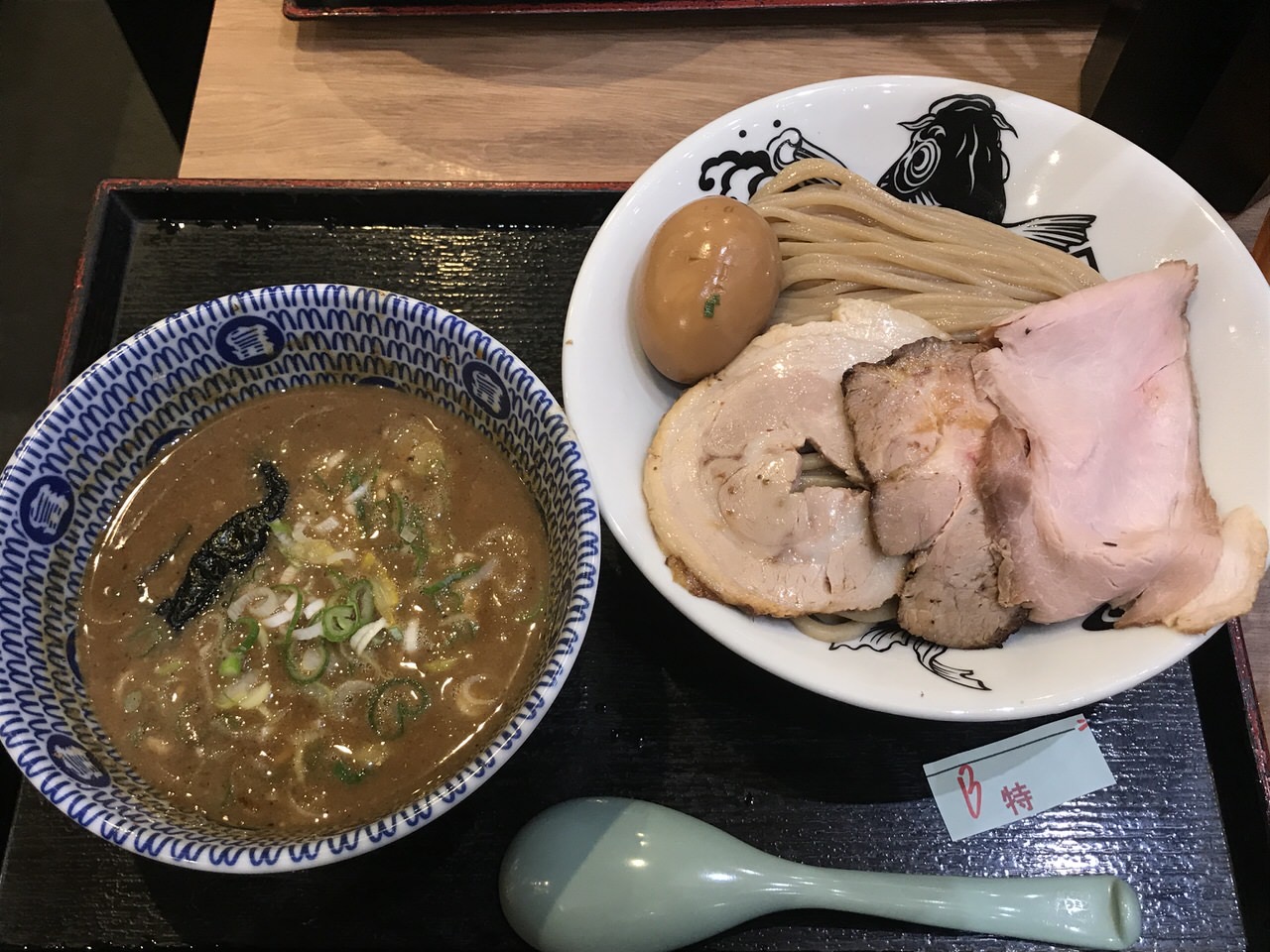 成田空港「日本の中華そば富田」5