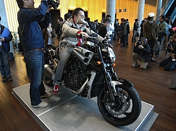 yamaha_vmax_0310187.JPG