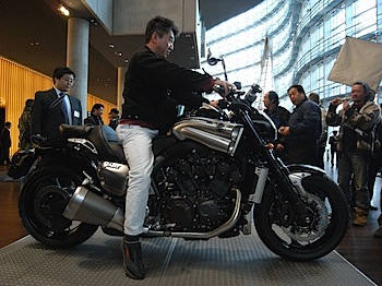 yamaha_vmax_0310196.JPG