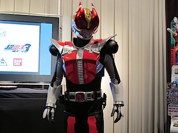 amn_kamen_rider_042082.JPG