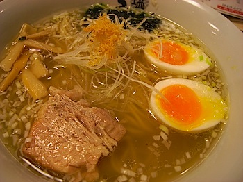 tokyo_ramen_street_06179863.JPG