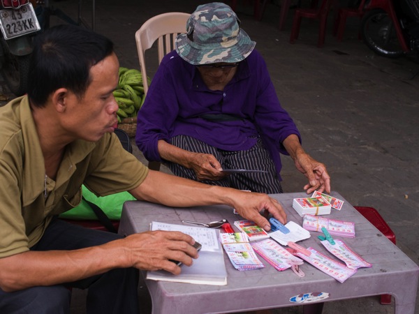 Hoian14403