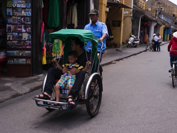 Hoian14423