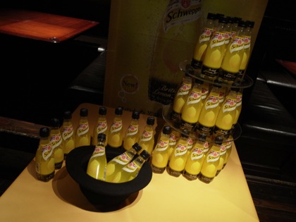 Schweppes 2878