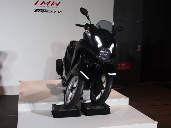 Yamaha tricity 0239