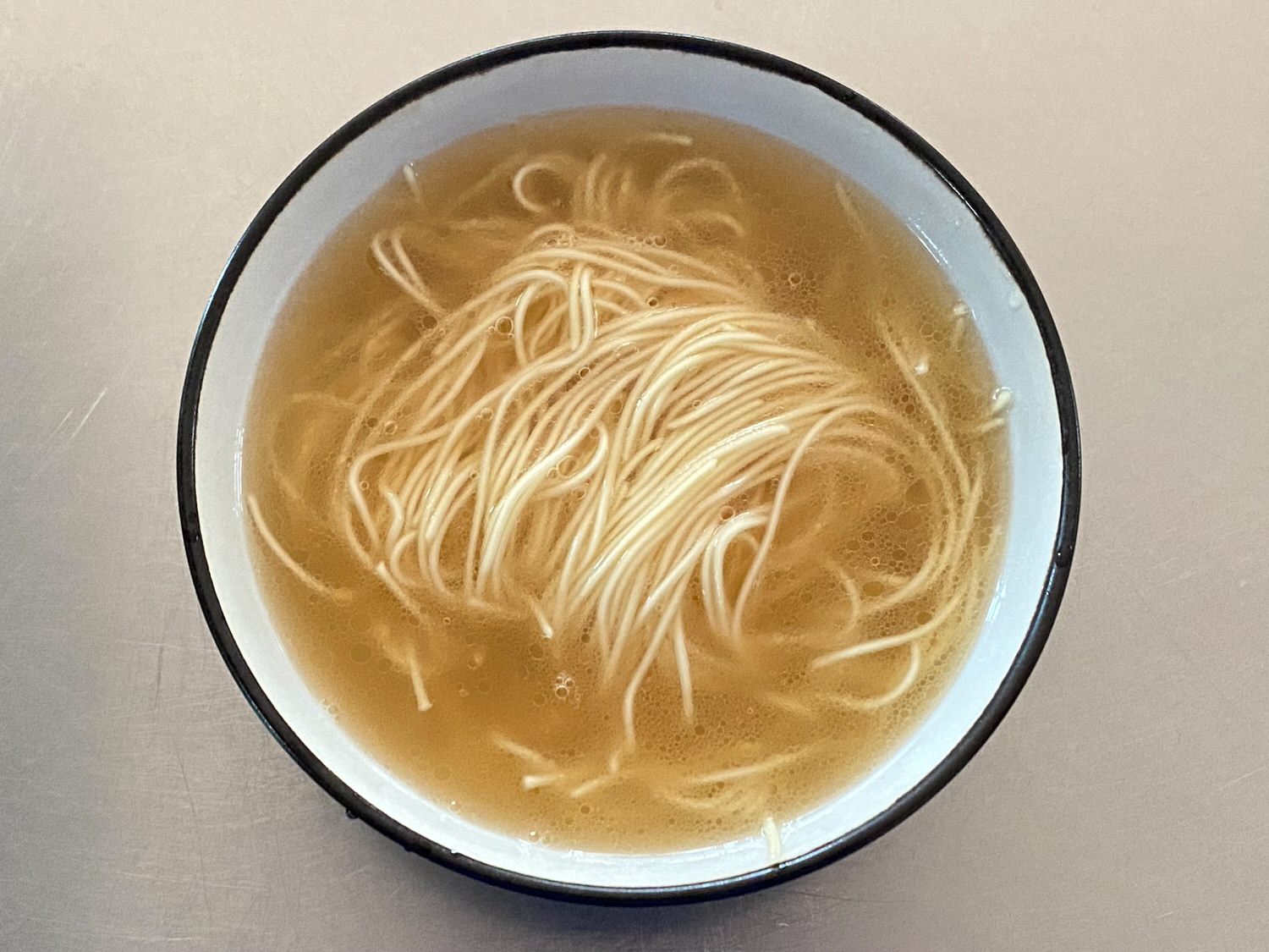 豚そば 月や クリア豚骨ラーメン 06 04