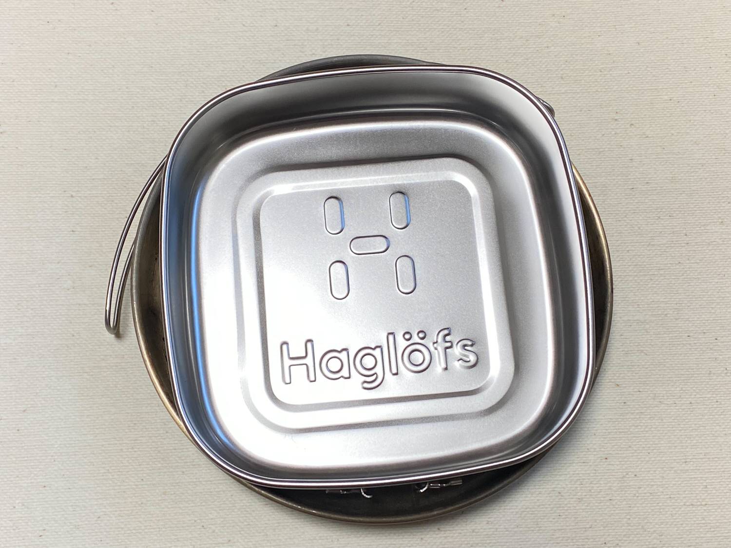 「Haglöfs（ホグロフス）」の万能クッカーが付録「Haglofs OUTDOOR COOKER BOOK」 06013