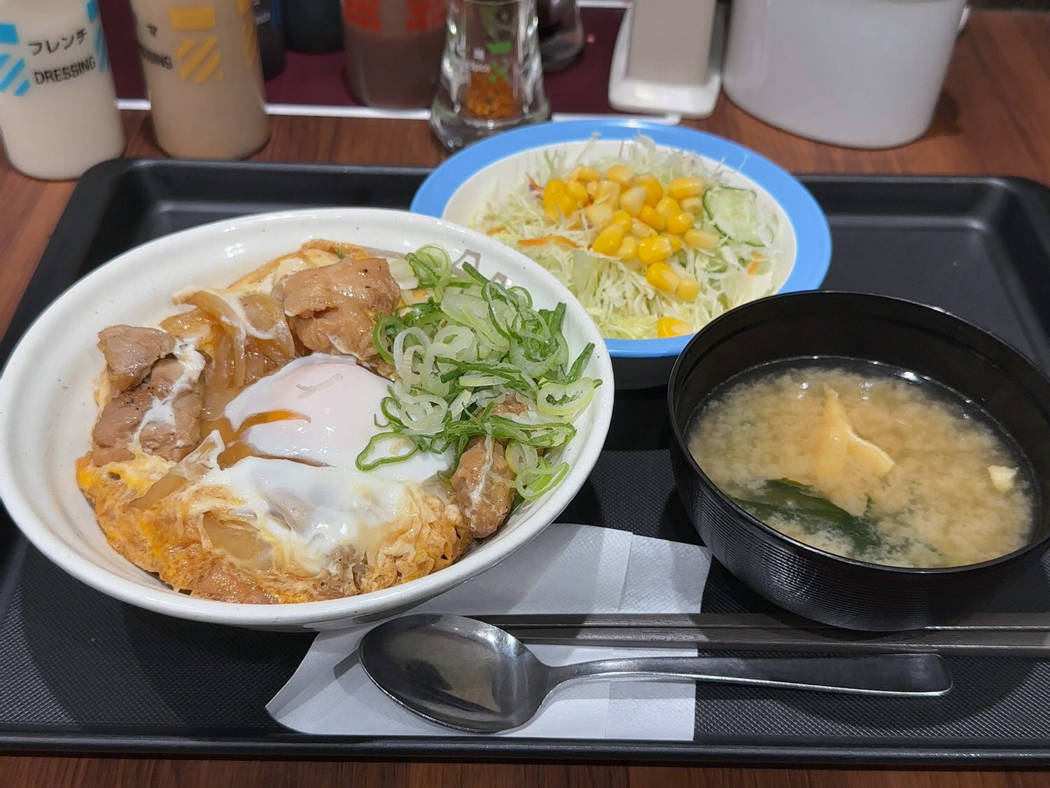 松屋 親子丼 25001