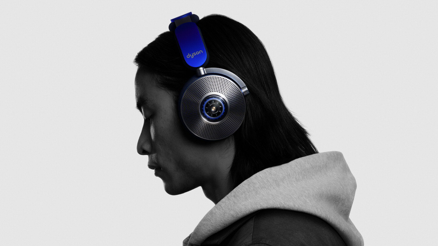 Dyson headphone 000 23