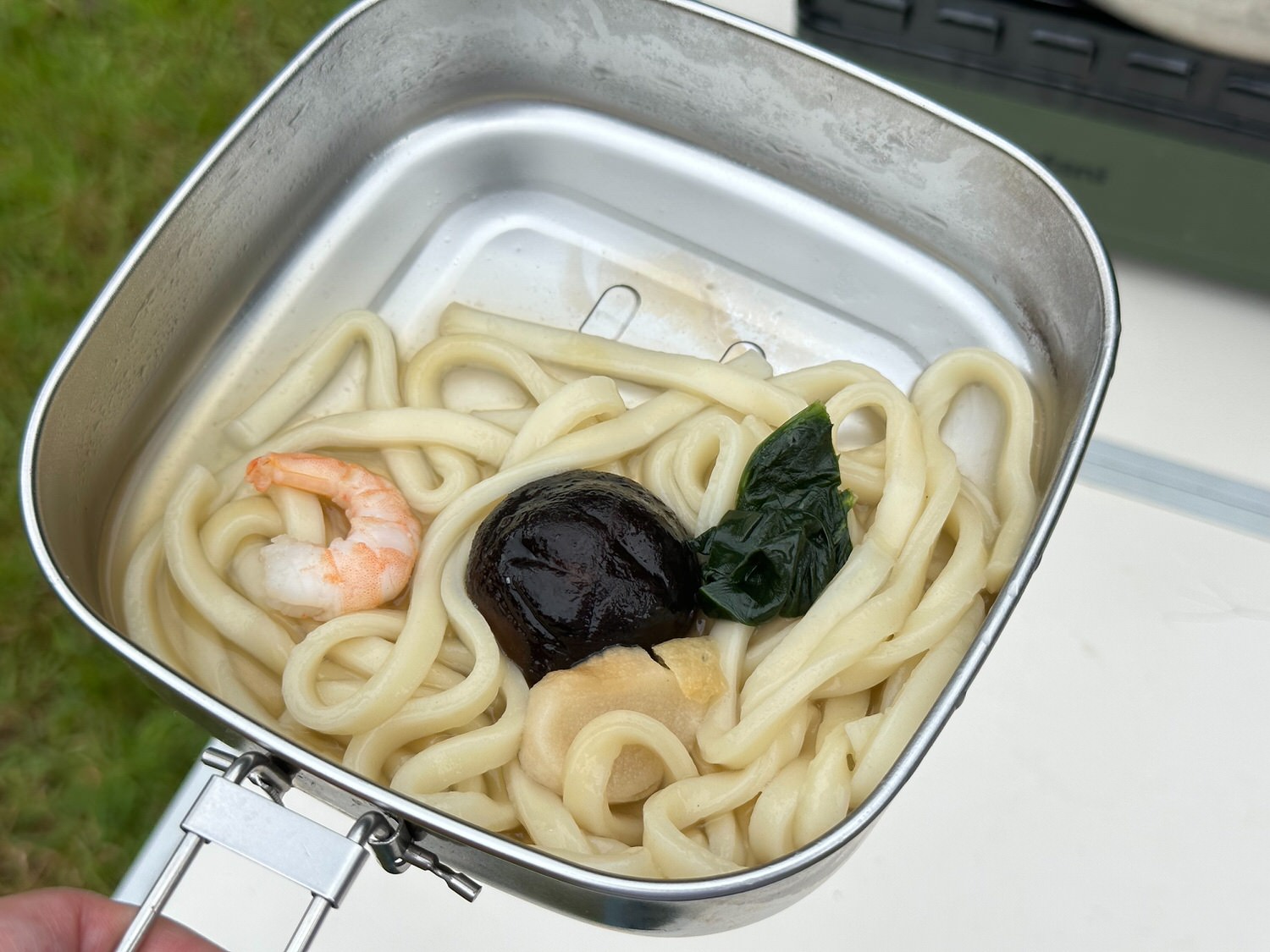 キンレイ お水がいらない 鍋焼うどん 032 16