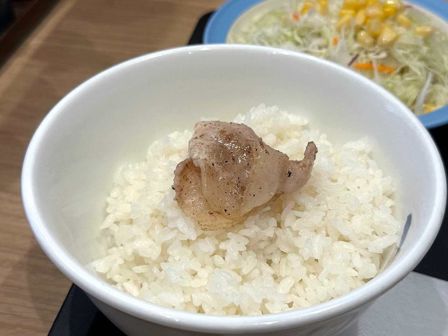 松屋 豚カルビ焼肉定食 007