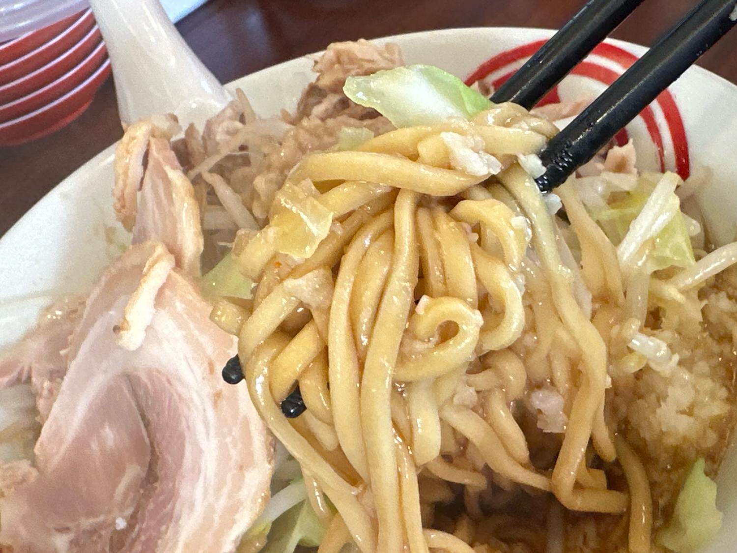 魁力屋 にんにく背脂醤油ラーメン 二郎 インスパイア 008