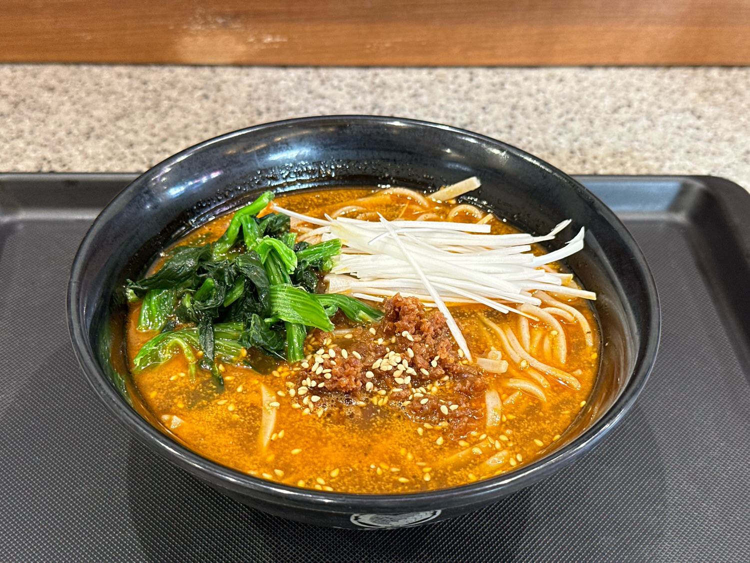 富士そば そば屋の担々麺 004