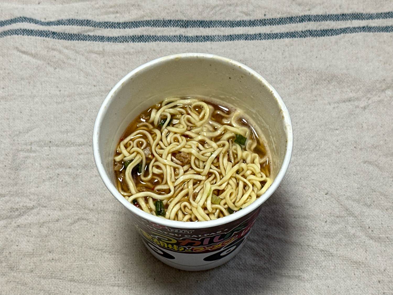 おやつカルパス味ラーメン おやつカルパス黒胡椒味ラーメン