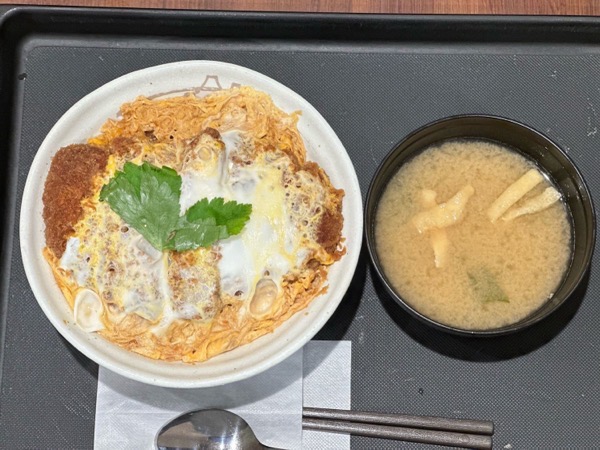 松のや 超厚切りロースかつ丼 000.