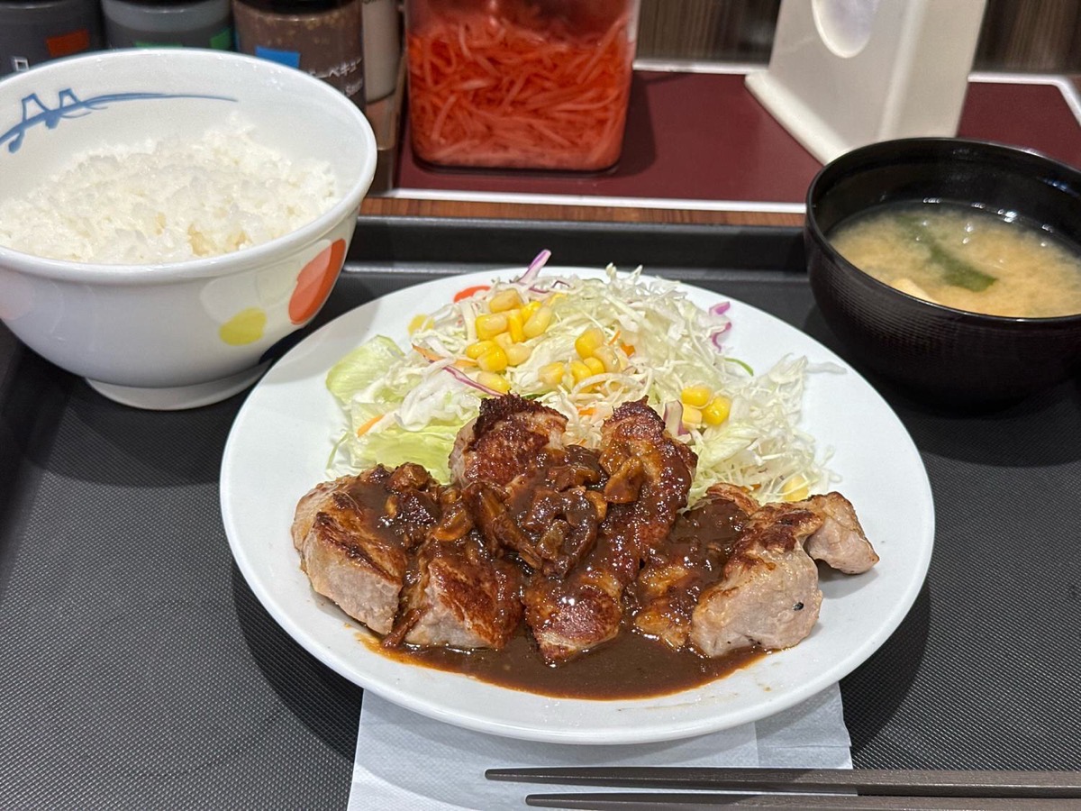 松屋 極厚200gトンテキ定食 003.