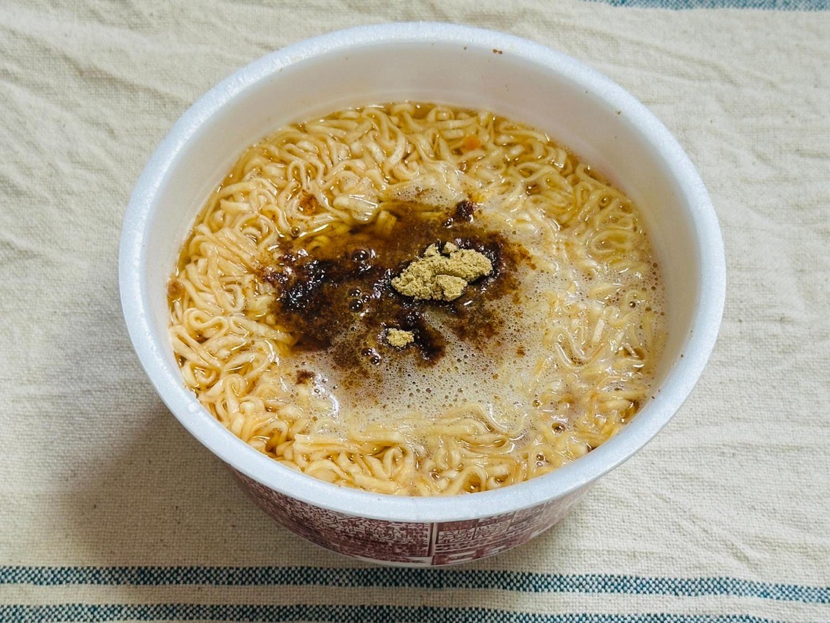 チキンラーメン 18種のスパイス香る スパイシーカレー 010.