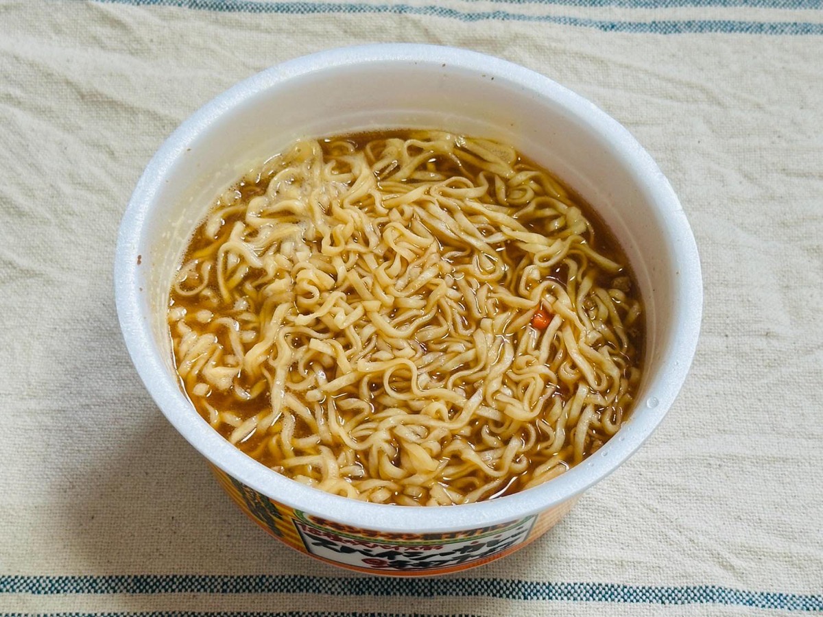 チキンラーメン 18種のスパイス香る スパイシーカレー 013.