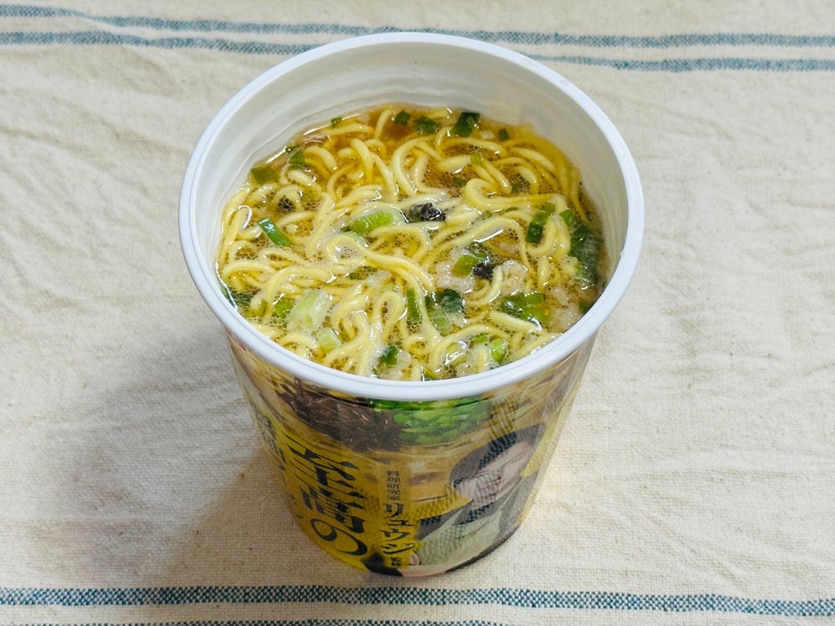 料理研究家リュウジ監修 至高の醤油ラーメン 020.