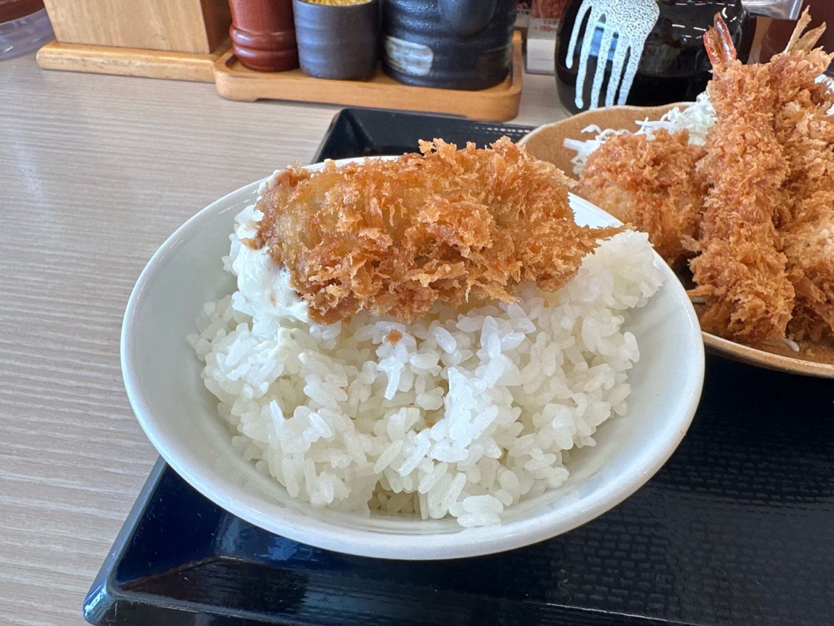 かつや 秋の海鮮フライ定食 018.