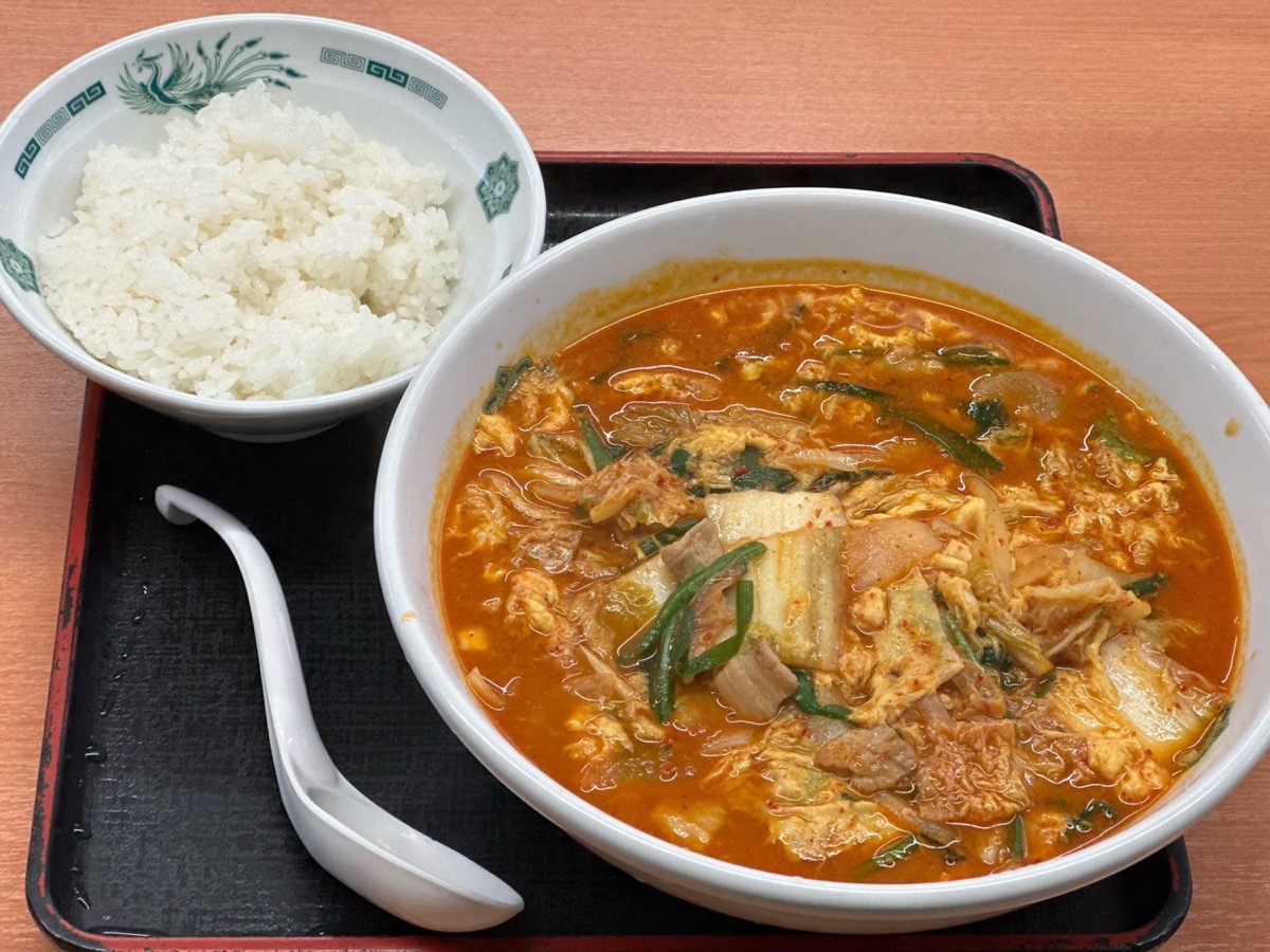 日高屋 チゲ味噌ラーメン 2024 2025 005.