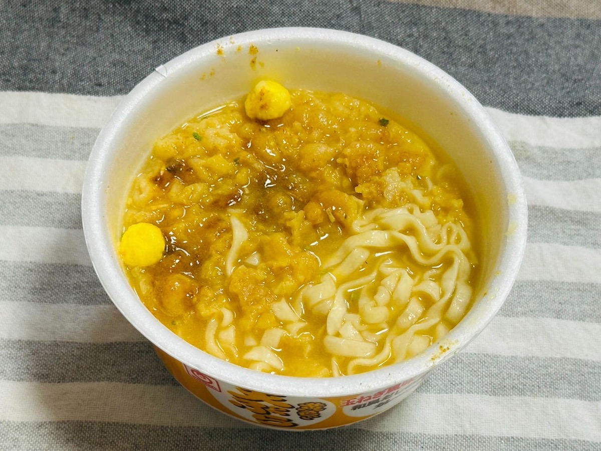 マルちゃん 黄色い天ぷらカレーうどん 011.