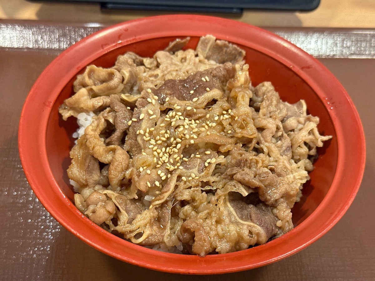 すき家 牛カルビ焼肉丼 004.