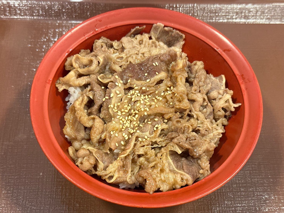 すき家 牛カルビ焼肉丼 005.