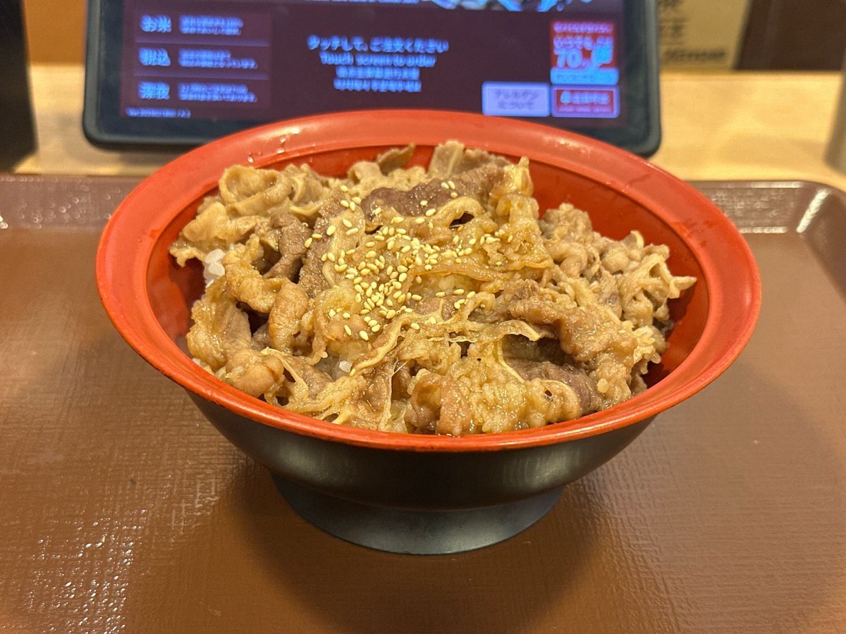 すき家 牛カルビ焼肉丼 006.