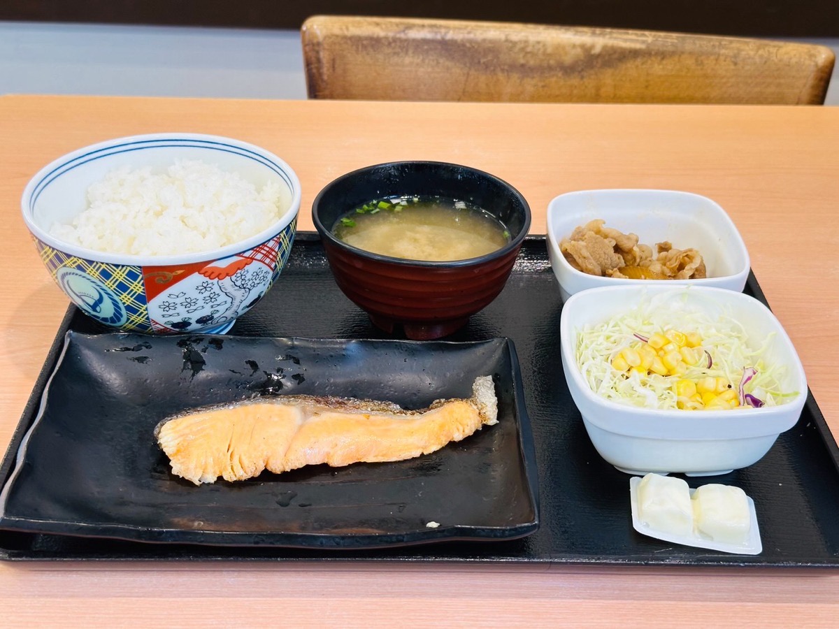 吉野家 焼魚牛小鉢定食 002.