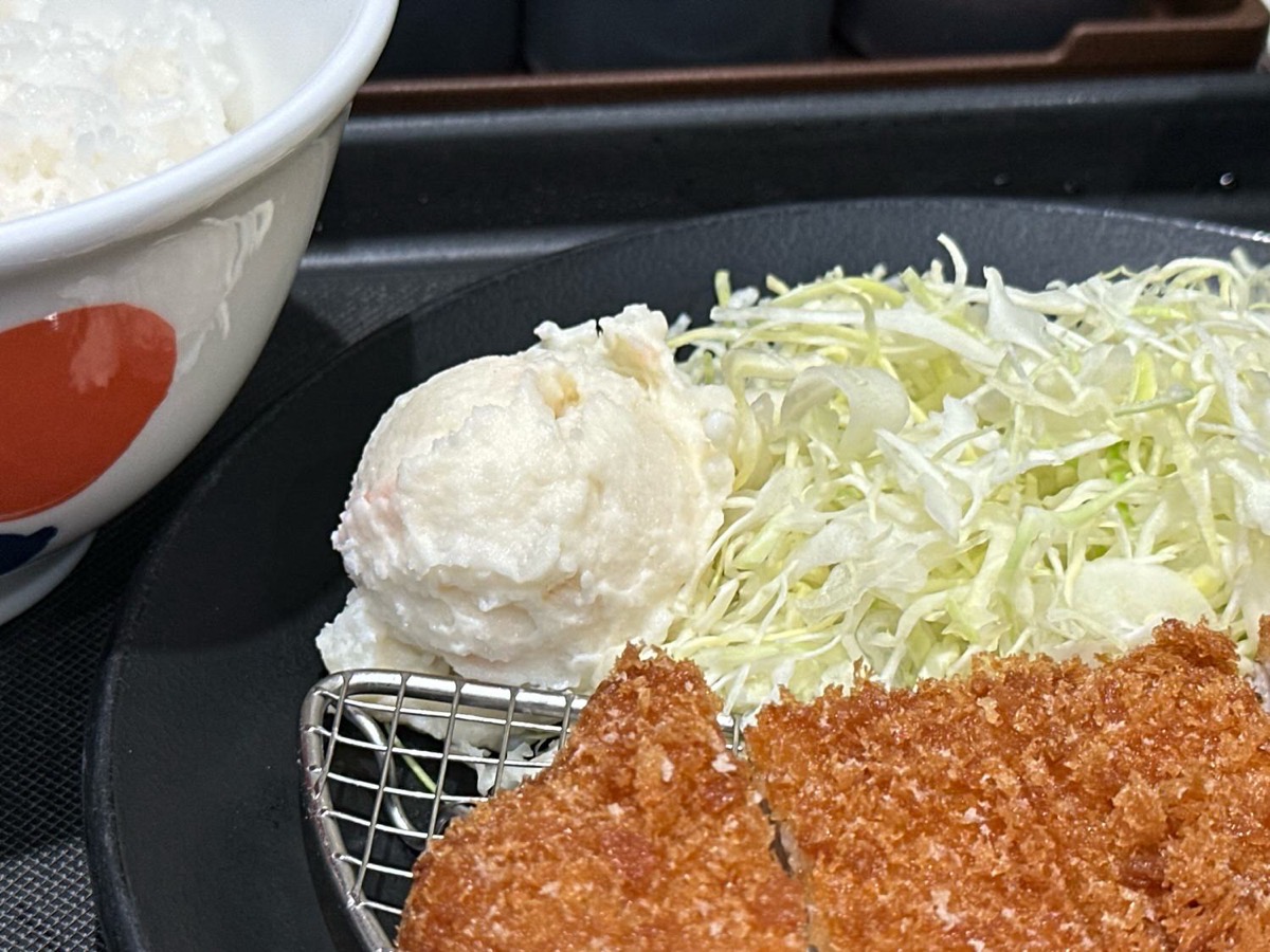 松のや 得朝ロースかつ定食 008.