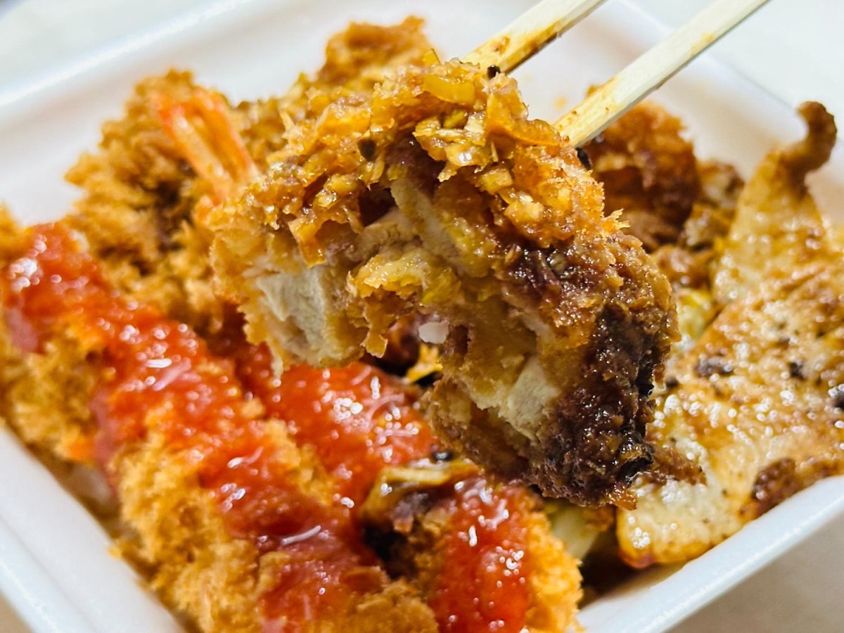 かつや かつやの中華ざんまい丼 018.