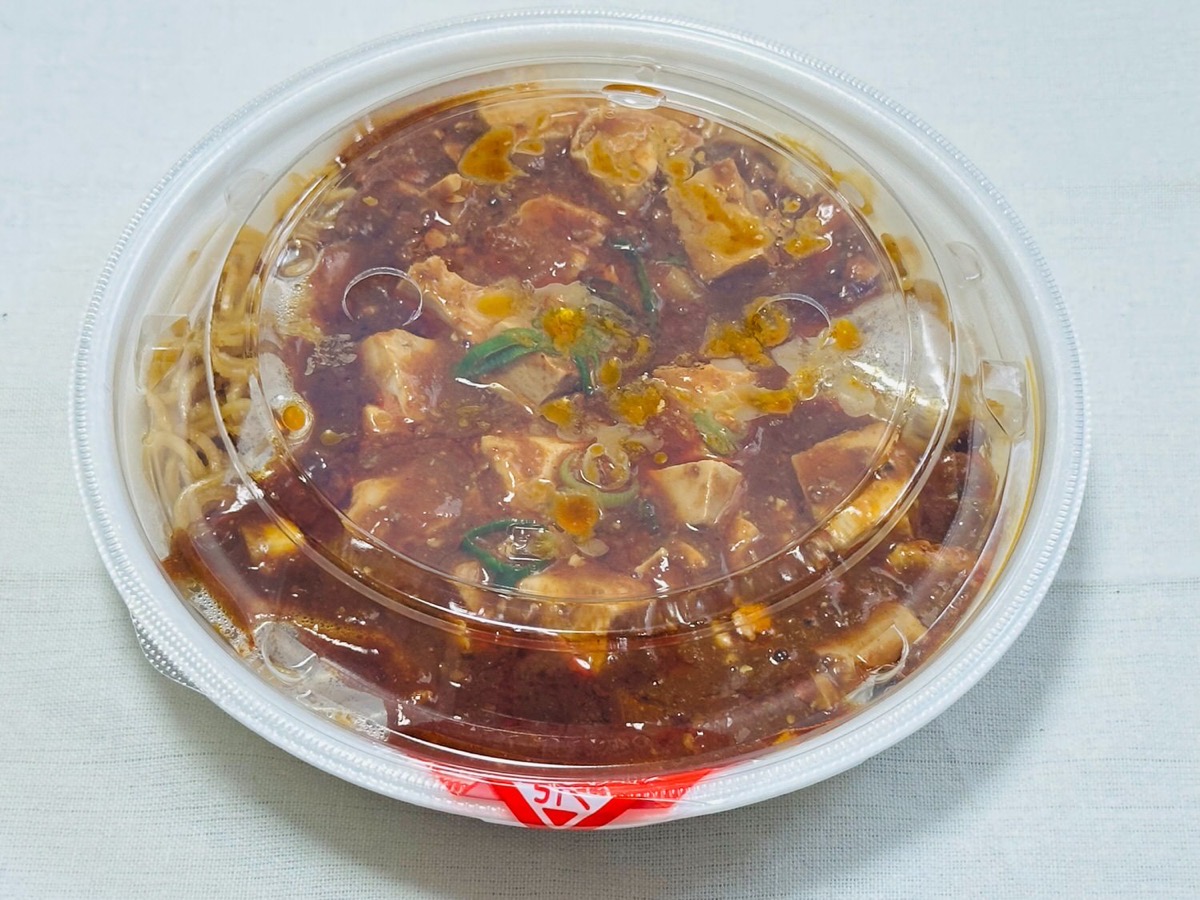 セブンイレブン 麻婆豆腐焼そば 008.