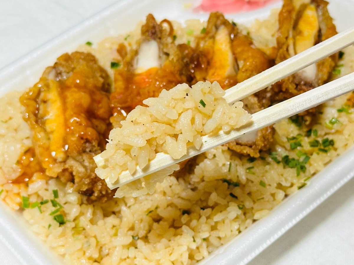 famima-5kofun-018.jpg ファミマ ウーシャンフェン香る!台湾風から揚げ&炒飯 018.