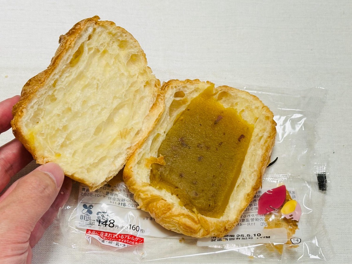 lawson-baget-cro-oimo-012.jpg ローソン バゲットクロワッサン おいも 012.