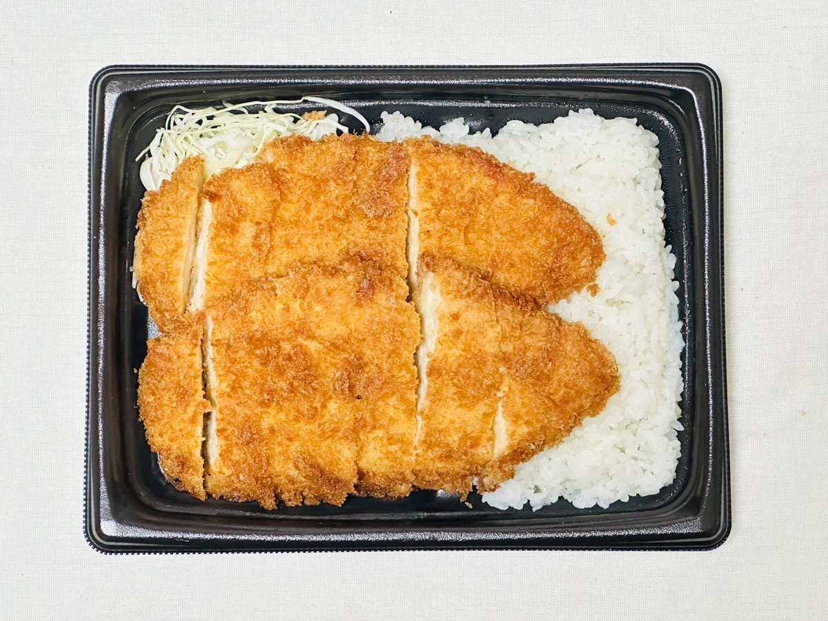 lawson-chicken-katsu-50-008.jpg ローソン 盛りすぎ!チキンカツ弁当 50 008.