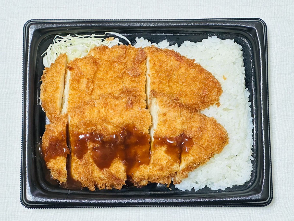 lawson-chicken-katsu-50-013.jpg ローソン 盛りすぎ!チキンカツ弁当 50 013.
