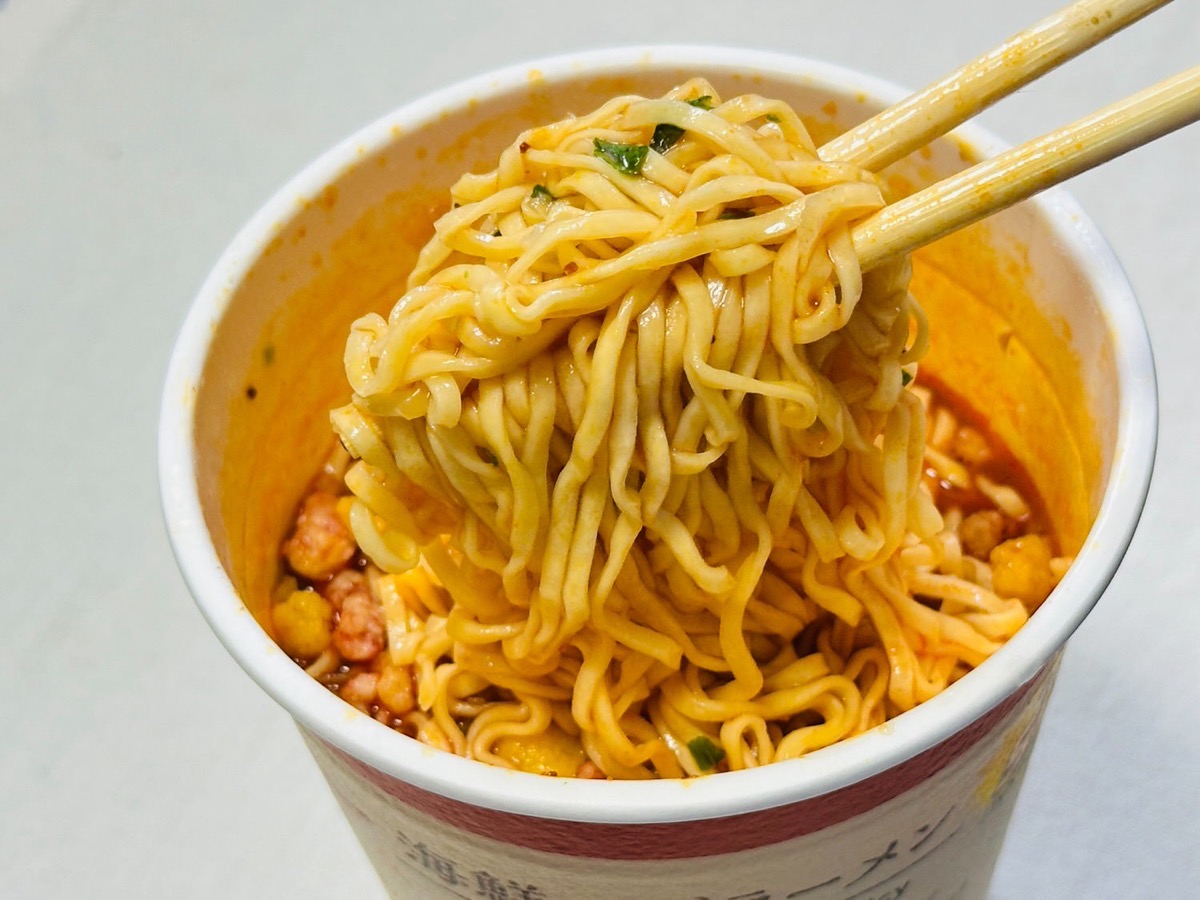 lawson-chige-cupmen-019.jpg ローソン 海鮮チゲラーメン 50%増量 019.
