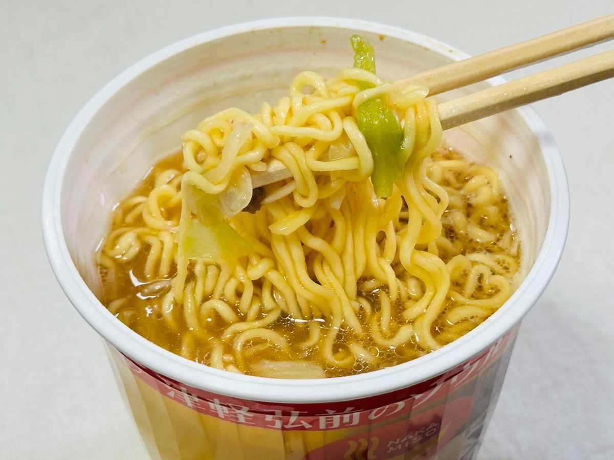 lawson-nakamiso-020.jpg ローソン 中みそ監修 みそラーメン 020.