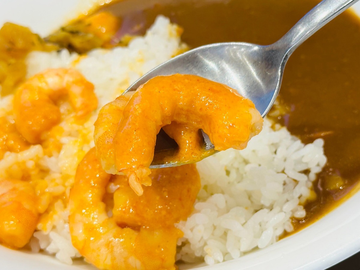 sukiya-ebi-curry-012.jpg すき家 ぷりぷりエビのビスクソースカレー 012.