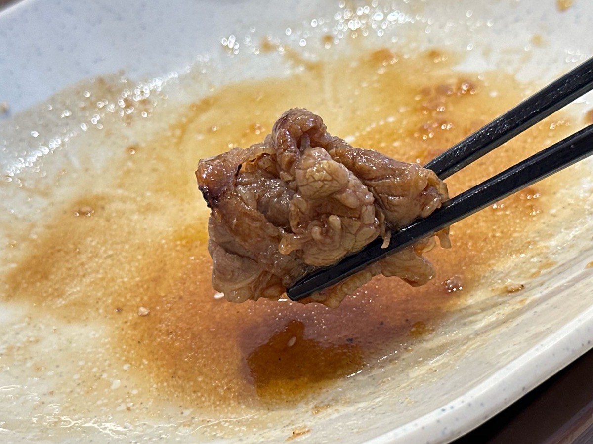 sukiya-gyuyakiniku-teishoku-020.jpg すき家 牛カルビ焼肉定食 020.