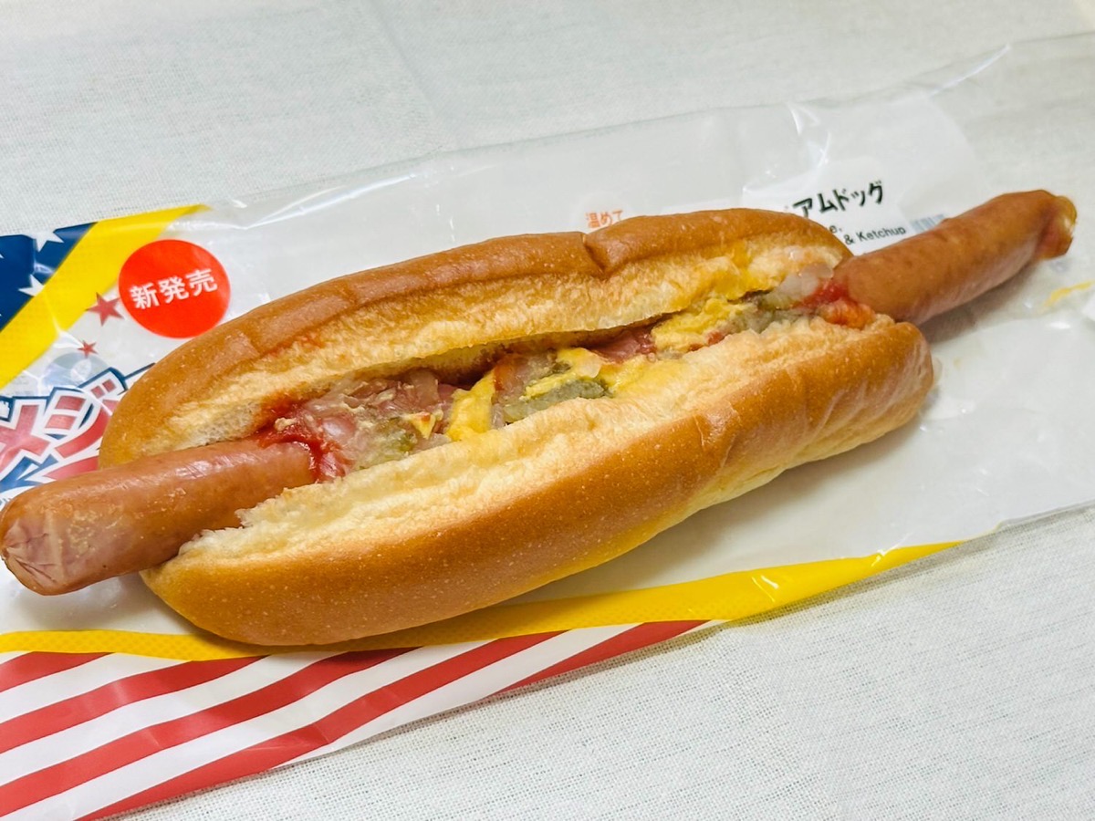 711-hotdog-012.jpg セブンイレブン スタジアムドッグ 012.