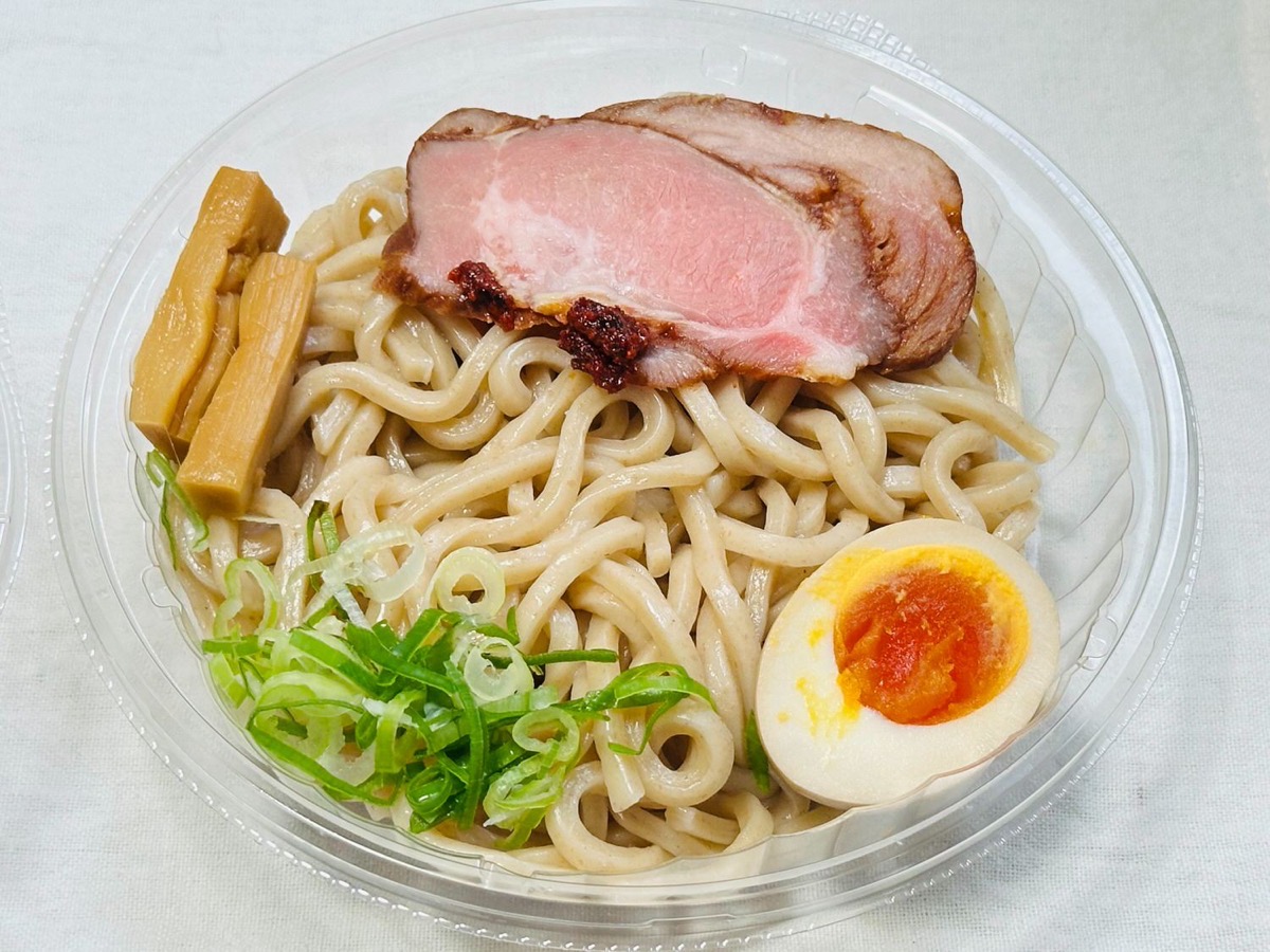 711-tomita-tsukemen-014.jpg セブンイレブン とみ田監修 濃厚豚骨魚介冷しつけ麺 014.