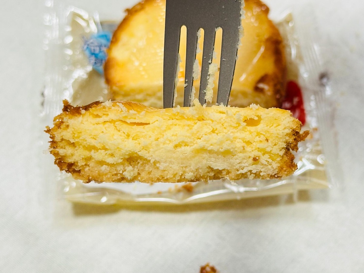 ファミマ 夏のベイクドチーズケーキタルト 021.